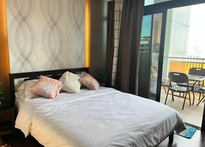 Hotel Appleone Ayala With Balcony